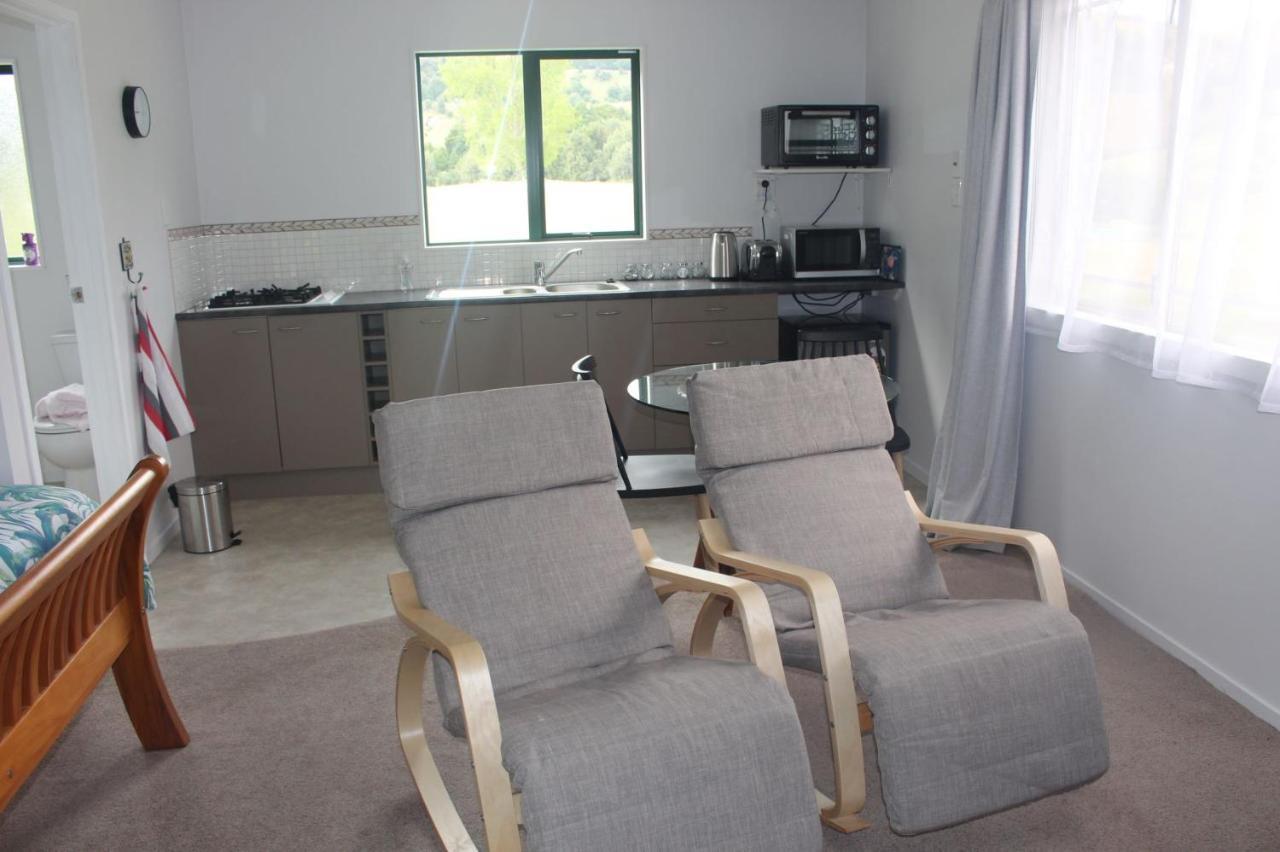 Bed and Breakfast Aramatai Gardens Te Kuiti Esterno foto