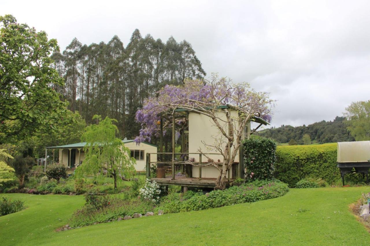 Bed and Breakfast Aramatai Gardens Te Kuiti Esterno foto